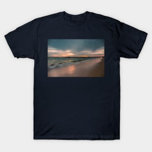 Shelley Beach Jetty, Portsea, Mornington Peninsula, Victoria, Australia T-Shirt